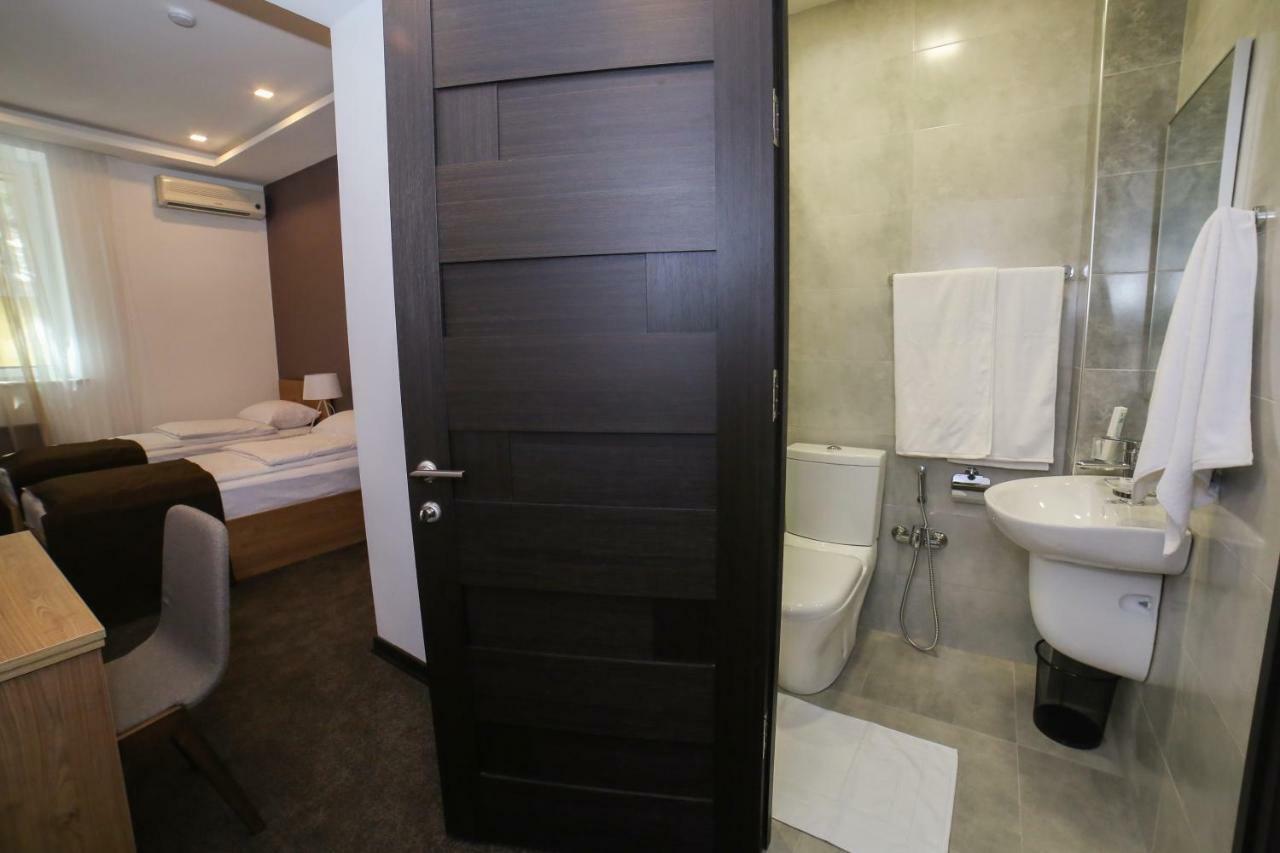 Moscow Boutique Hotel يريفان المظهر الخارجي الصورة